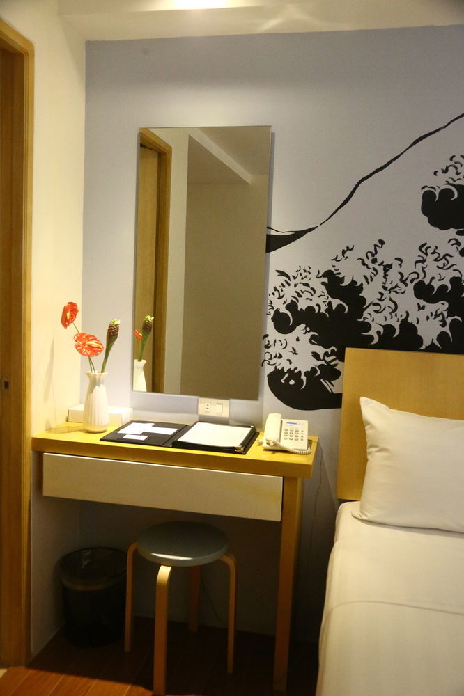 Fersal Hotel Makati Avenue ماكاتي المظهر الخارجي الصورة